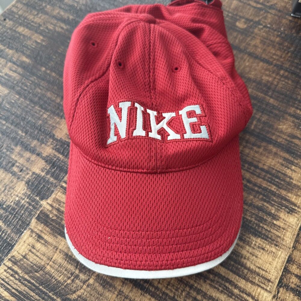 Vintage Nike U6CCH Red Mesh Trucker Hat Cap White Nike Logo Made Taiwan Y2K